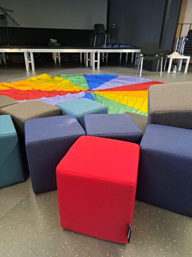 8 miliardów uśmiechów, ale Twój jest najważniejszy. SEMINARIUM